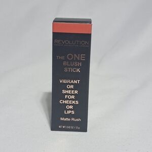 NEW‎ Revolution The One Blush Stick Matte Rush 0.42 Oz